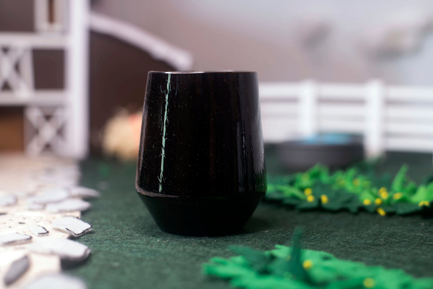Black Thoroughbred Tumblers
