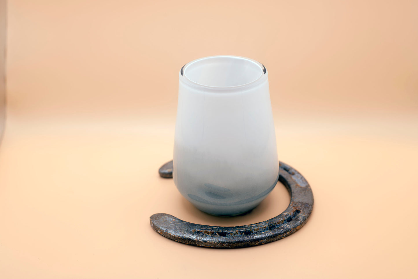 Grey and White Thoroughbred Tumblers